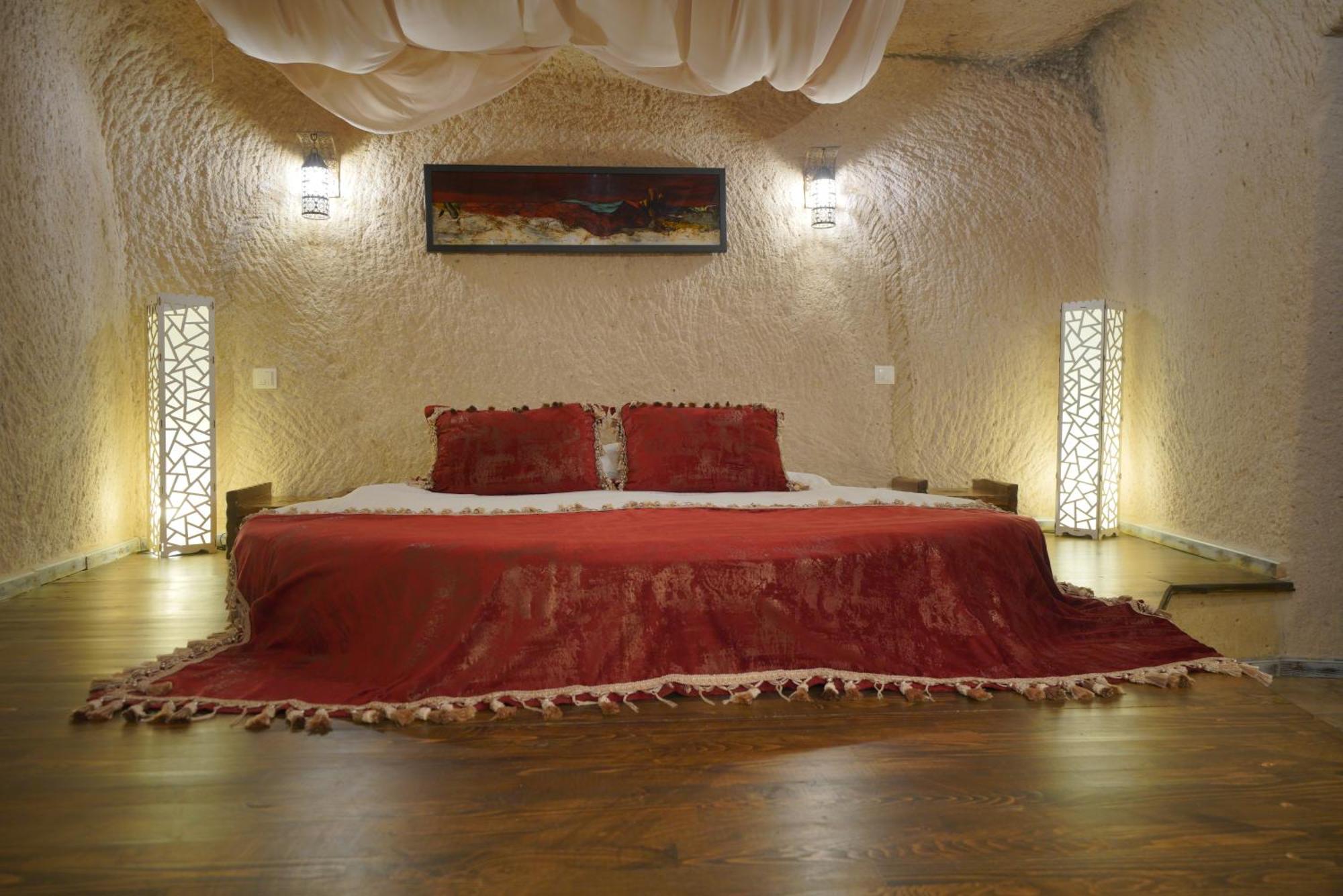 Karlik Cave Suite Cappadocia Üchisar Bagian luar foto