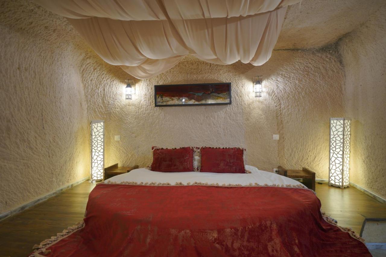 Karlik Cave Suite Cappadocia Üchisar Bagian luar foto