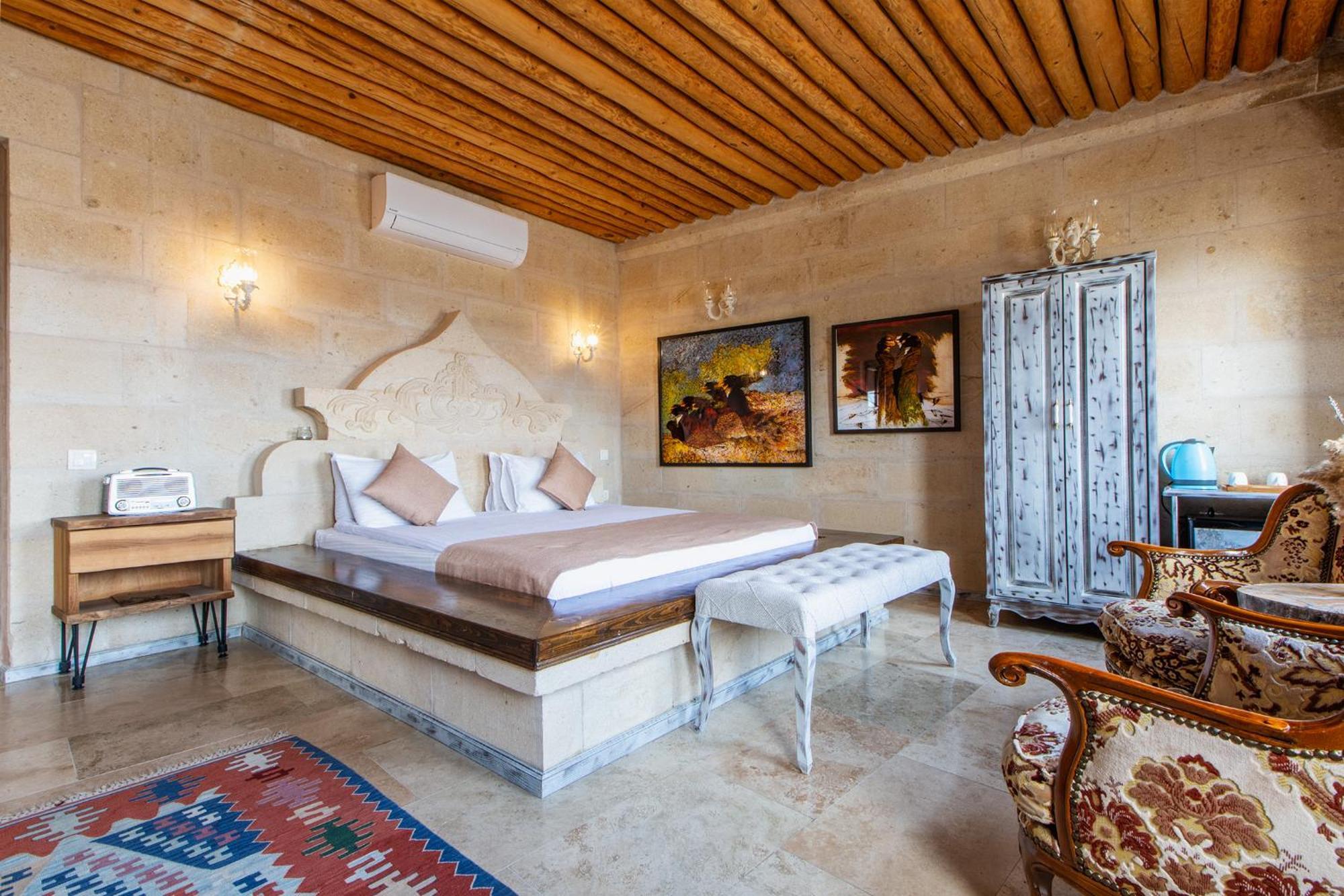Karlik Cave Suite Cappadocia Üchisar Bagian luar foto