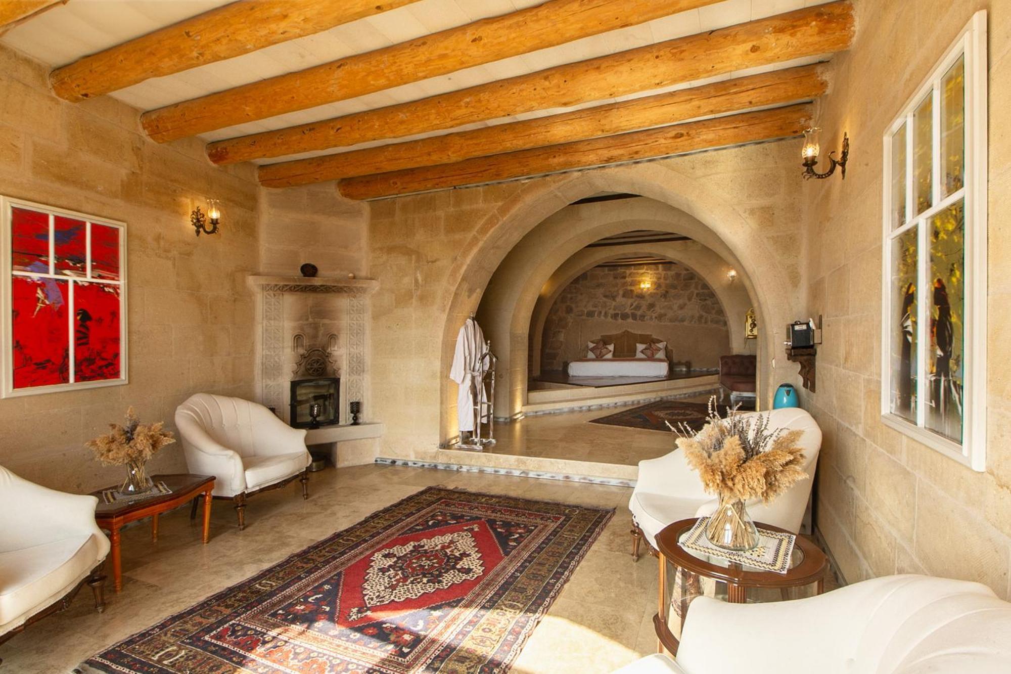 Karlik Cave Suite Cappadocia Üchisar Bagian luar foto