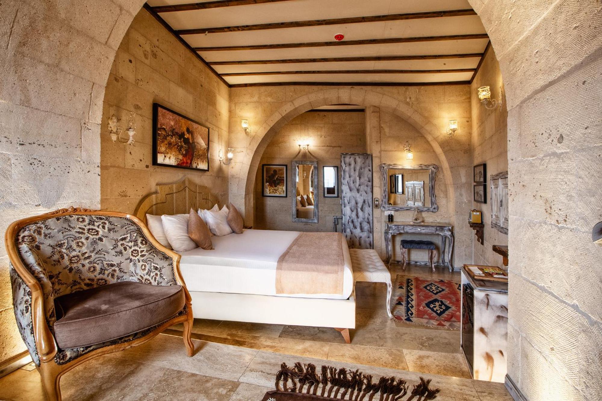 Karlik Cave Suite Cappadocia Üchisar Bagian luar foto