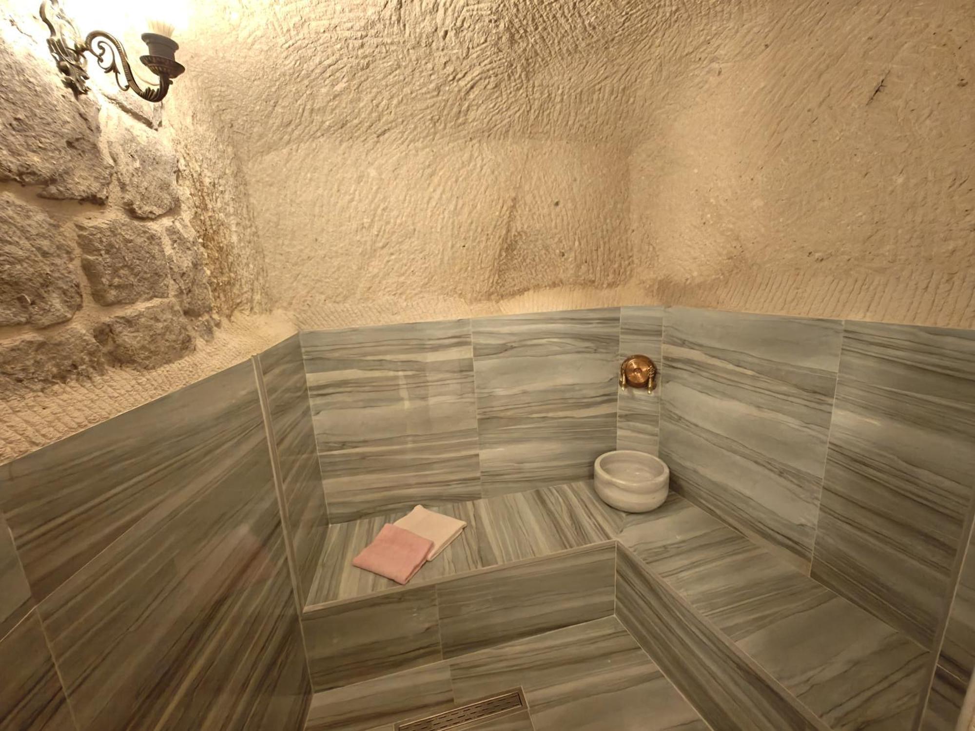Karlik Cave Suite Cappadocia Üchisar Bagian luar foto
